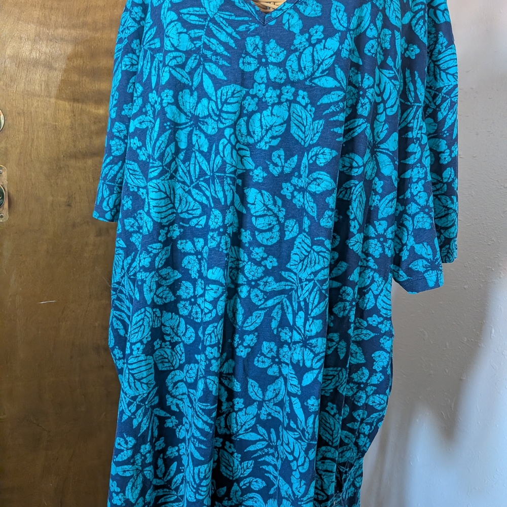 Blue Teal Floral V-Neck Women's Top